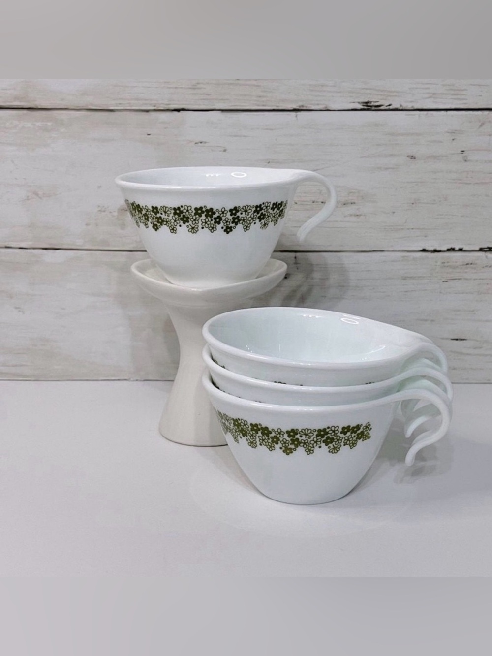 Vintage Corelle Crazy Daisy Stackable Tea Cups 4 Set PRICE FIRM